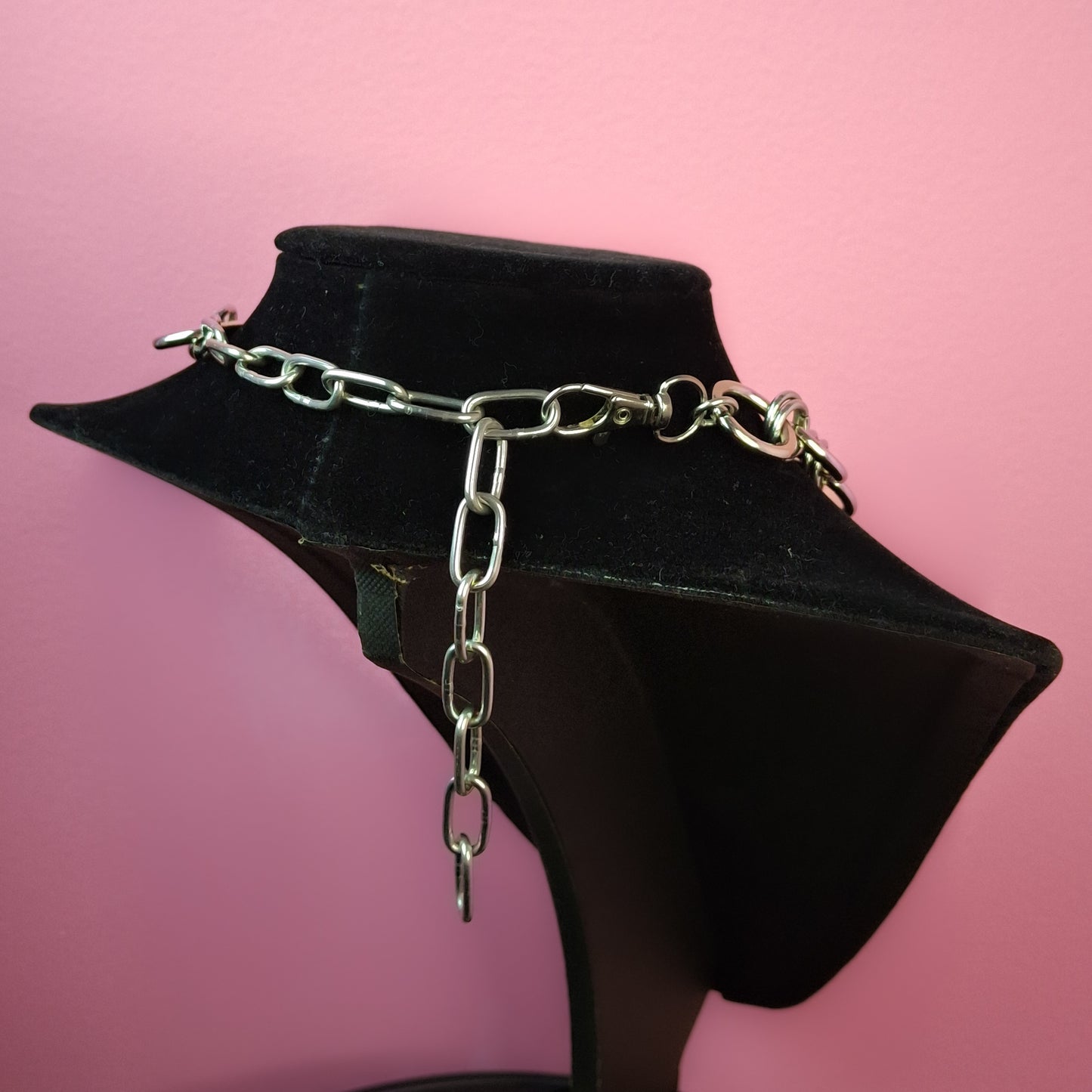 Chainmail choker necklace