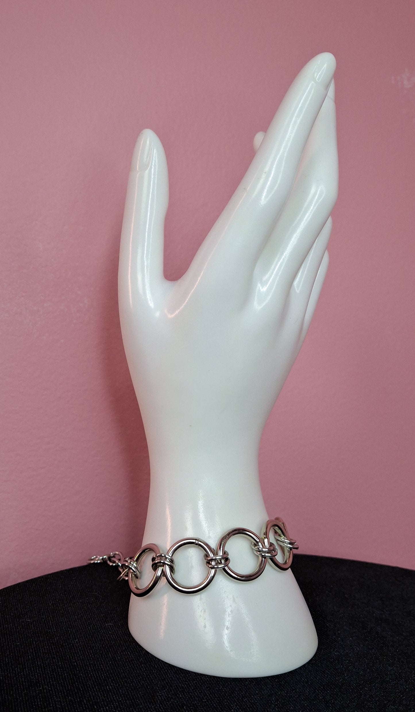 O-ring chainmail bracelet