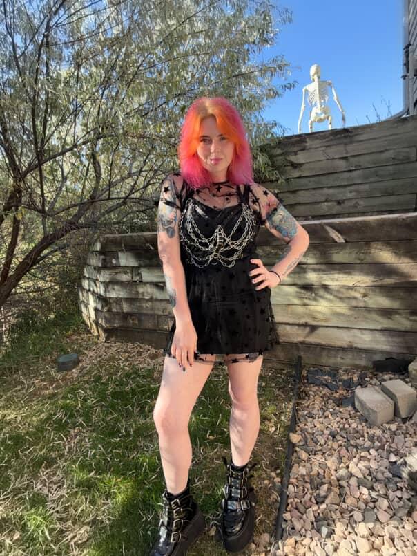 Pallas chest harness optional spikes