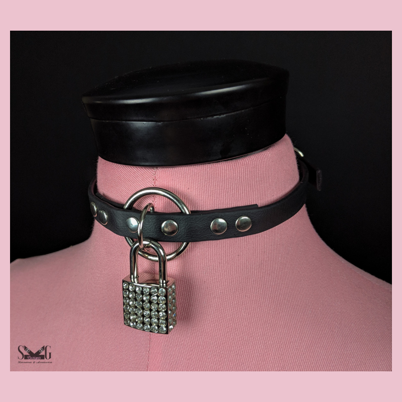 Circe collar - heart or rhinestone lock - ready to ship